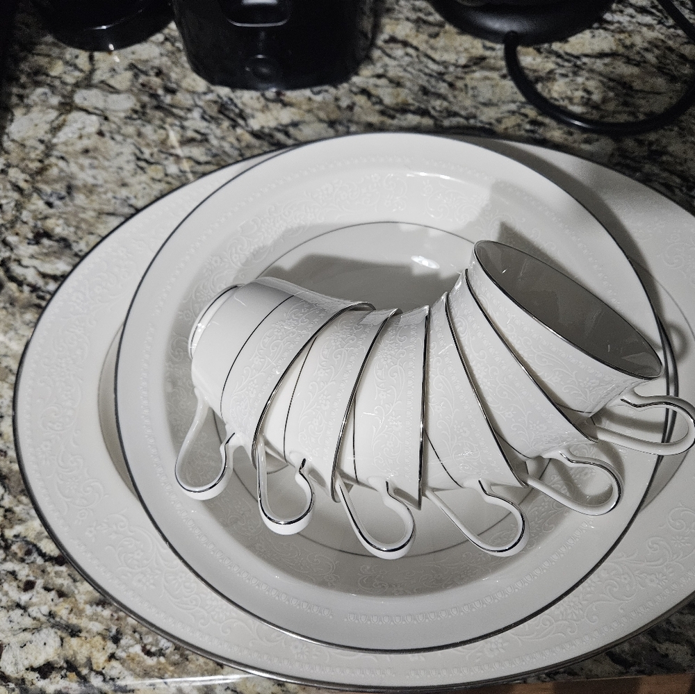 Noritake dinnerware